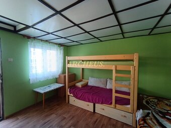 MUROVANÁ ZÁHRAD.CHATA, POZEMOK 492m2, ZO KUNOV II, SENICA - 6
