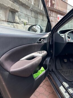 Honda Civic 1.4 - 6