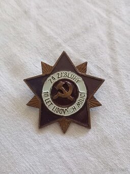 Vyznamenania, medaile - 6