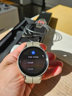 Predám hodinky Galaxy Watch Pro - 6