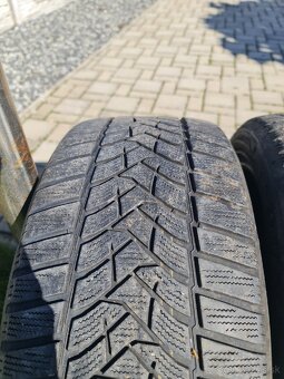 Zimné gumy 235/45 R18 Dunlop WinterSport 5 - 6
