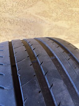 245/35 R18 - 6