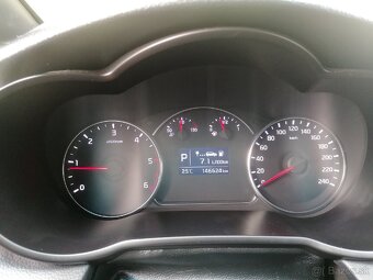 Kia carens - 6