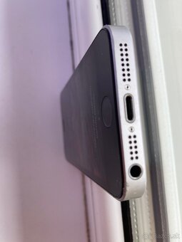iPhone SE 2016 – 32 GB – TOP STAV + kryt + nabíjačka - 6