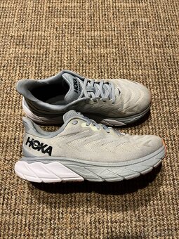 6x Dámské běžecké sportovní boty Hoka - 6