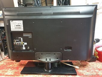 32" SMART LED TV - 6