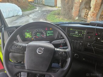 Lesovoz VOLVO 6X6 - 6