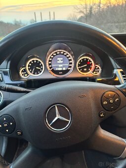 Mercedes E200 - 6