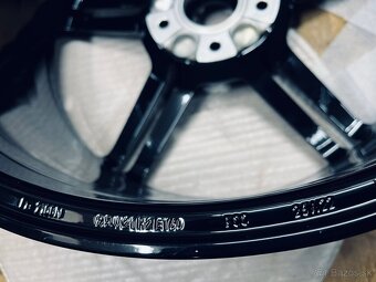 Originál sada Porsche Taycan R21 - 6