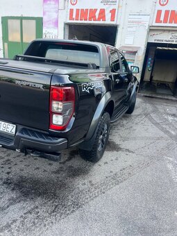 Ford Raptor - 6