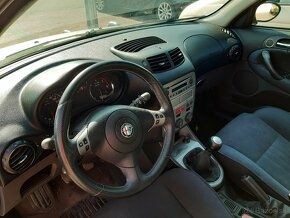 Predám Alfa Romeo 147 1.9jtdm - 6