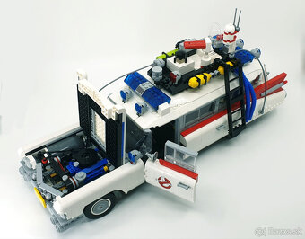 10274 LEGO Ghostbusters ECTO-1 - 6