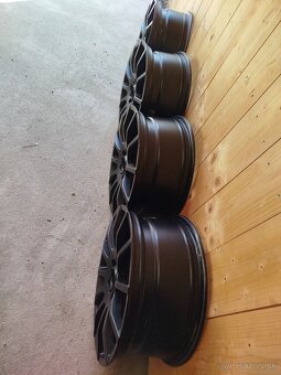 Golf 5100 R17 - 6