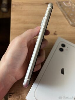 Predám iphone 11 128GB white - 6