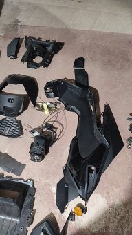 Honda ADV 350, 3/2023, nájazd do 1700 km. - 6