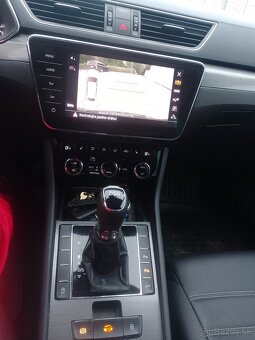 Predám Škoda Superb 3 combi obsah 1,6desel ročník 2020 DSG - 6