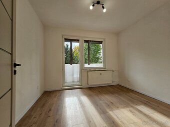 Predam novozrekonstruovany  3 izb. byt s balkonom - 6