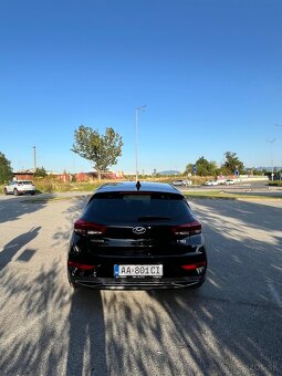 Predam Hyundai i30 play ,1.5 Mpi , 81kw, 6/2023 - 6