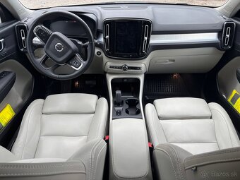 Volvo XC40 B4 2,0 benzín 4X4 - 6