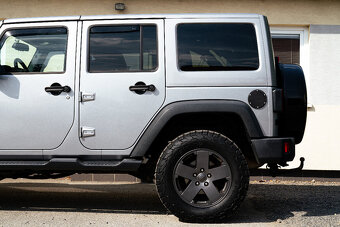 Jeep Wrangler 2.8 CRD Rubicon A/T - 6