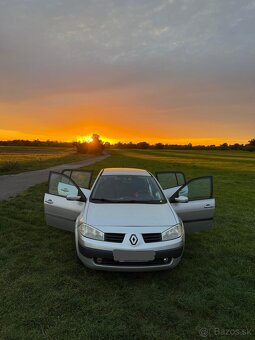 Renault Mégane 1.4 16V - 6