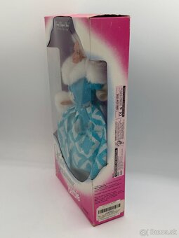 Barbie Winter Renaissance Barbie (#15570) - 1996 - 6