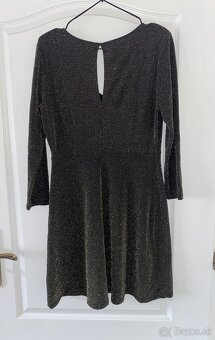 Trblietave elasticke saty Springfield velkost L - 6