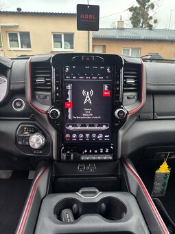 Dodge Ram 1500 REBEL - 6