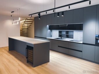 PENTHOUSE, 264 m2, absolútne centrum Žiliny - 6