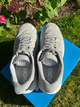 Bezecke tenisky Hoka Clifton 10 - 6