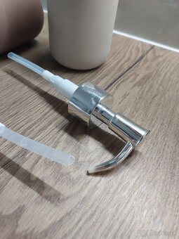 Zásobník/dávkovač na mydlo - 4ks - 6