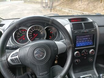 Suzuki Grand Vitara 1.9 ddis - 6