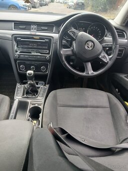 SUPERB 2 FACELIFT-2.OTDI  DOVOZ GB - 6
