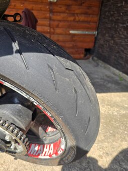 Yamaha r1 2002 - 6