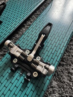 ROSSIGNOL ESCAPER 97/SCARPA F1/DYNAFIT SUPERLITE 150 - 6