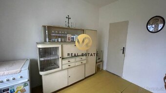 NA PREDAJ 3-izbový rodinný dom, s 18á pozemkom - 6