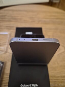 Samsung Z Flip 6 512GB - 6