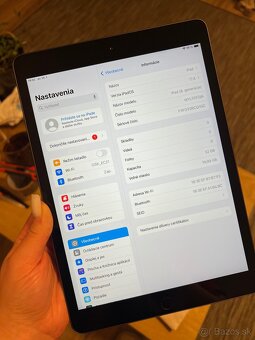iPad 8 (2020) 32GB + stylus a obal ESR - 6