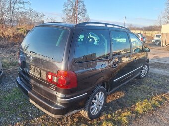 VW SHARAN 1,9TDI 85KW 4X4 MOTION 7 MIESTNE - 6