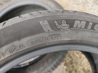 235/45R18 98W Michelin letná - 6