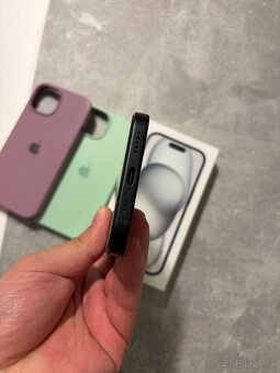 iPhone 15 128GB TOP STAV  - 6