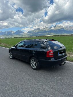Škoda Octavia 1,9 TDI 77 kW DSG automat - 6
