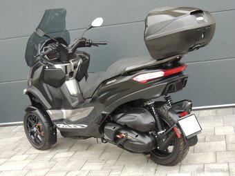 PIAGGIO MP3 530 HPE 2022 ABS ASR SPIATOČKA ,,B" vodičák - 6