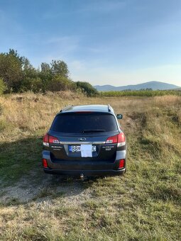 Predám Subaru Outback 2,0D - 6