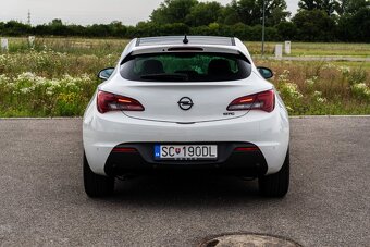 Opel Astra GTC 1.4 Turbo 140k Sport A/T - 6