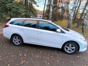 Toyota Auris Touring Sports 1.3 G - 6