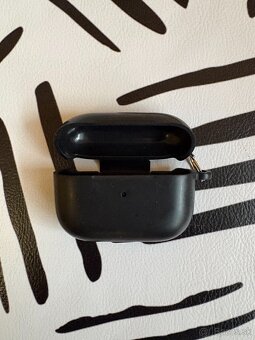 Predám Apple AirPods Pro 2 (Gen. 2 - USB-C) - 6