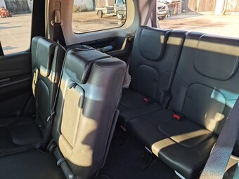 Nissan Pathfinder - 6