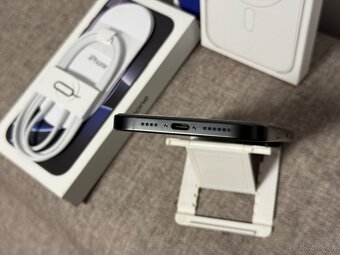 Apple iPhone 16 Pro Max 512GB čierny - záruka 01/27 - 6