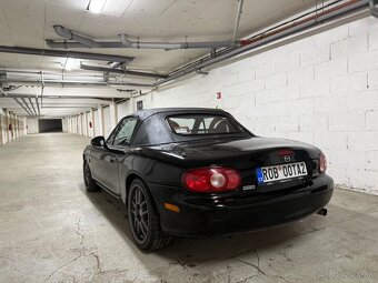Mazdu MX-5 1.8VVTI - 6